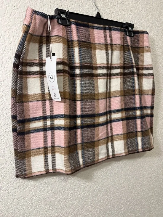NWT Plaid Wool Blend Mini Skirt | Cozy Chic Fall Staple | Size XL - Picture 3 of 10